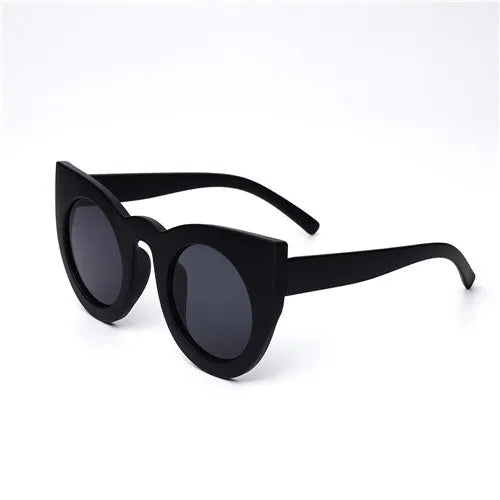 POESIA Vintage Cat Eye Sunglasses Women Gradient Lens Cute Large frame Sun Glasses Luxury Brand Designer oculos de sol feminino