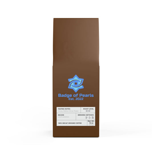 BADGE OF PEARLS Trapper Peak Decaf Coffee Blend (Medium Roast)