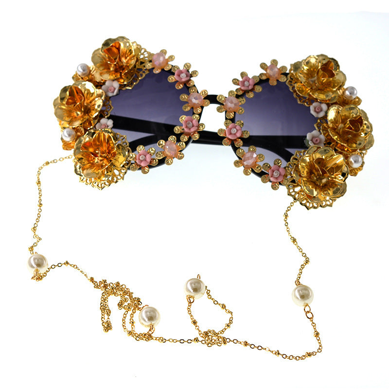 POETIC FLOWERS Women's sunglasses Baroque retro hollow carved black round frame sunglasses flower butterfly beach glasses