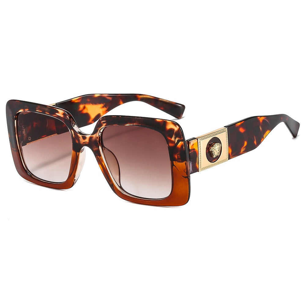 Fashionable and trendy sunglasses, internet celebrity, outdoor live streaming, sunglasses, floral box, two color glasses
