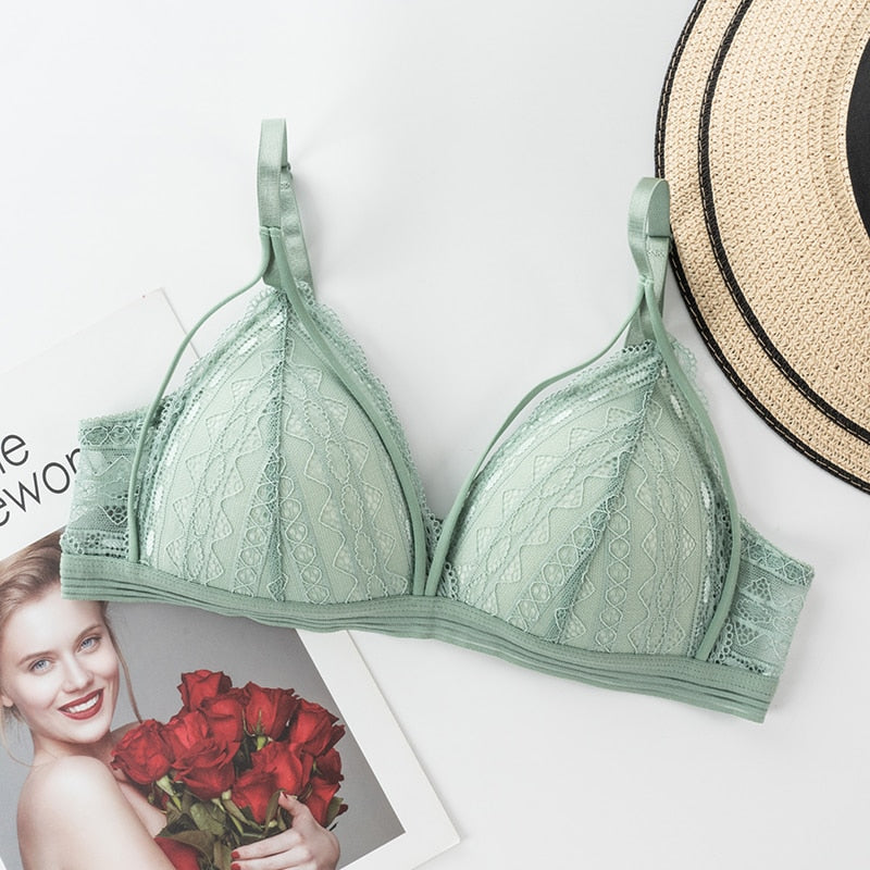 LA BELLA Floral Lace Bras for Women Sexy Lingerie Beauty Back Deep V Bralette Wire Free Thin Underwear Push Up Bra Female Brassiere