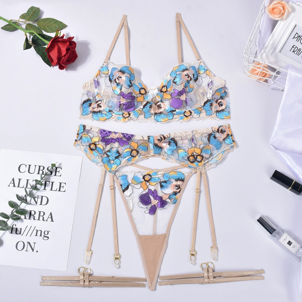 LA BELLA Sexy lingerie sexy heavy industry uniform temptation embroidery four piece wholesale with leg ring