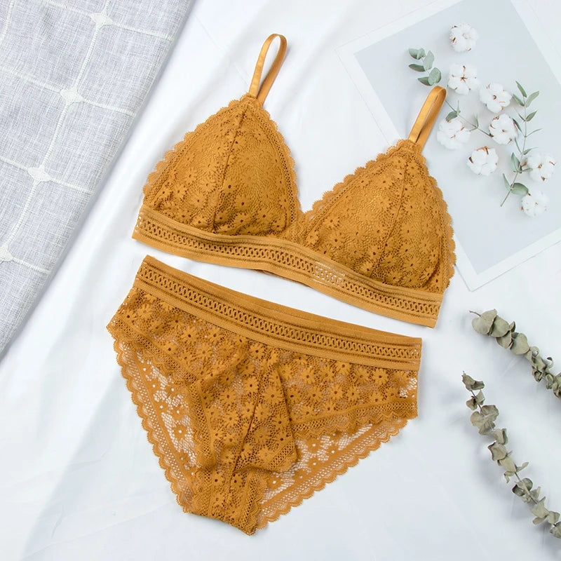 LA BELLA Women Lace Bra Sets Seamless Underwear Backless Vest Sexy Padded Bralette Lingerie Ultrathin Bra & Brief Sets Female Intimates