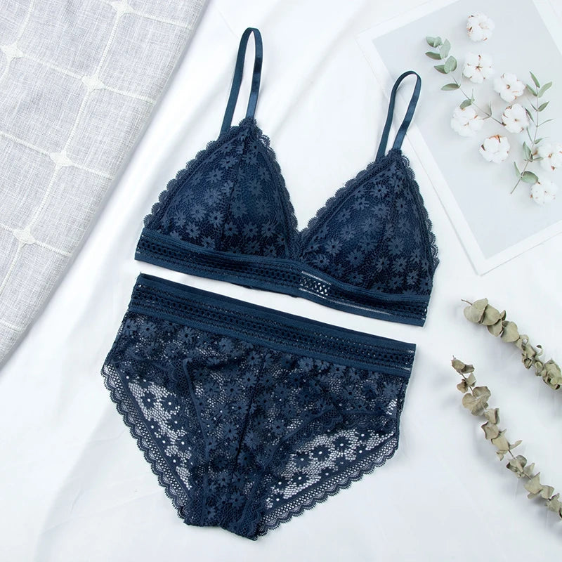 LA BELLA Women Lace Bra Sets Seamless Underwear Backless Vest Sexy Padded Bralette Lingerie Ultrathin Bra & Brief Sets Female Intimates