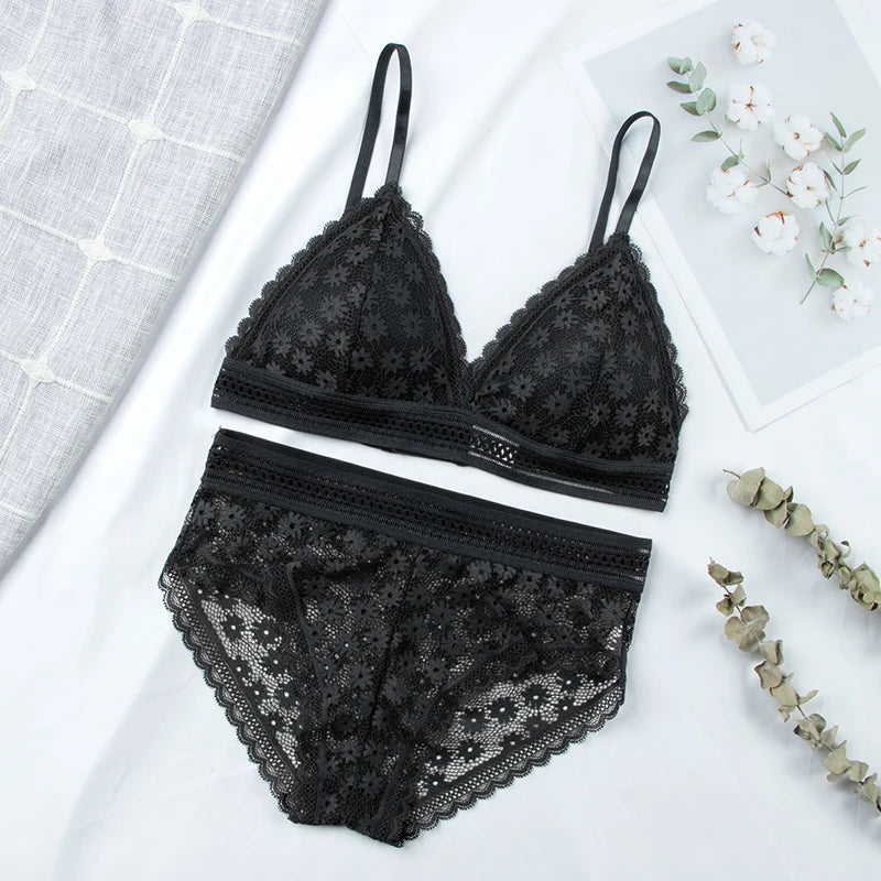 LA BELLA Women Lace Bra Sets Seamless Underwear Backless Vest Sexy Padded Bralette Lingerie Ultrathin Bra & Brief Sets Female Intimates