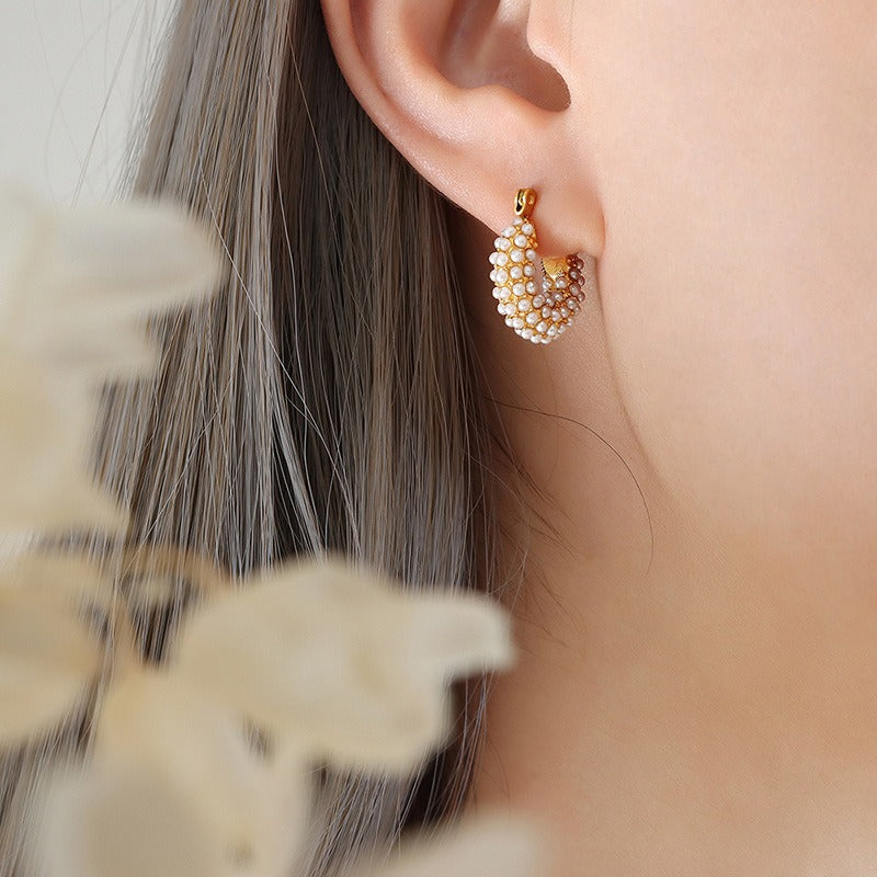 New French socialite's unique baroque style imitation pearl temperament U-shaped earrings and earrings