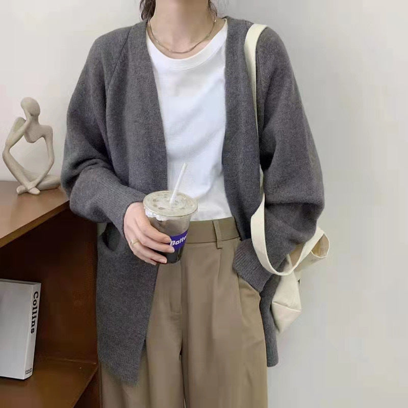 Sweater jacket for women in autumn and winter