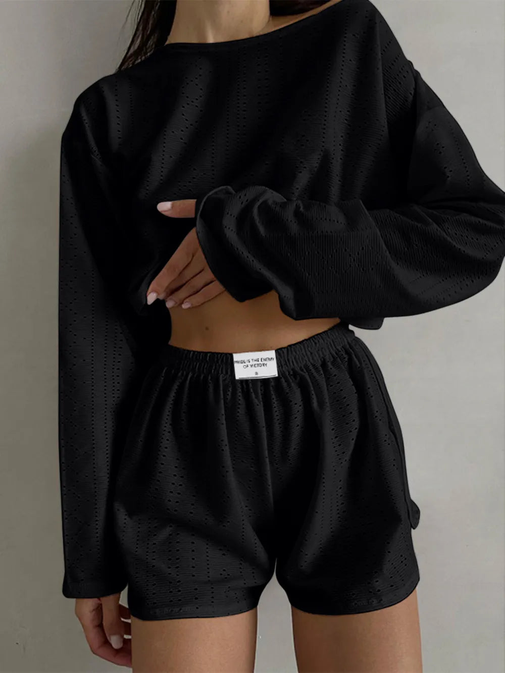 Spring and summer new fashionable loose fitting pullover top and shorts set