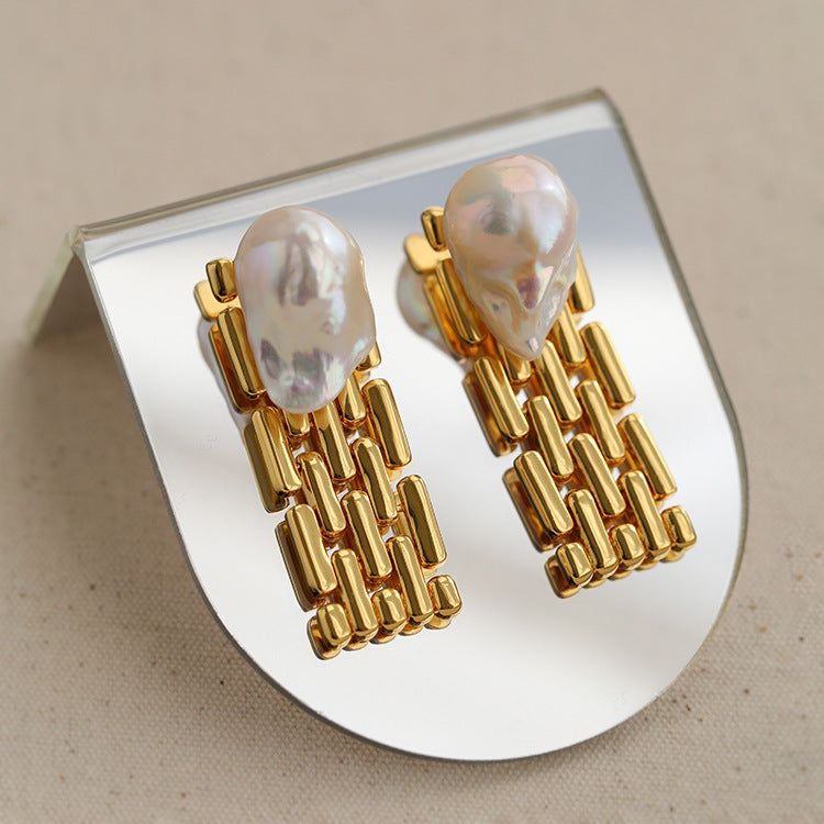 Wide chain Baroque pearl earrings for women, European and American retro fashion, shaped pearl earrings