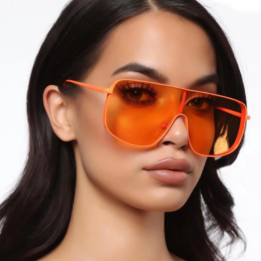 AQUARIAN POET Sunglasses, personalized color glasses, trendy sunglasses