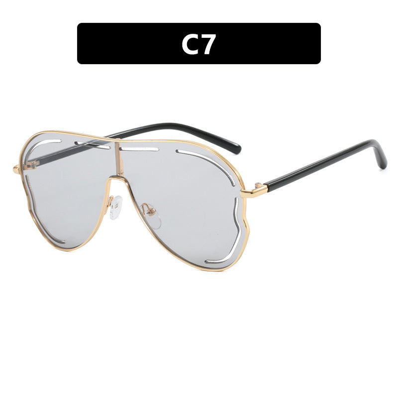 SPICY POET sunglasses, Conjoined large frame toad shaped