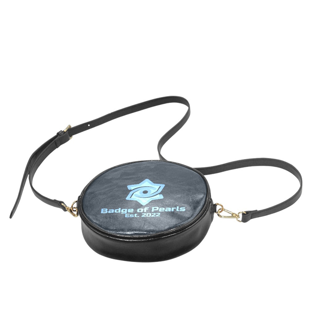 Badge of Pearls Round Messenger Bag
