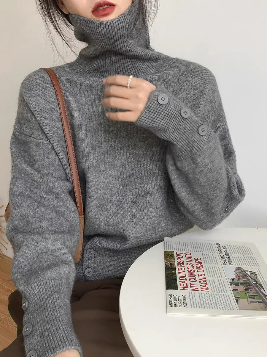 Hooded high neck sweater for women in autumn and winter