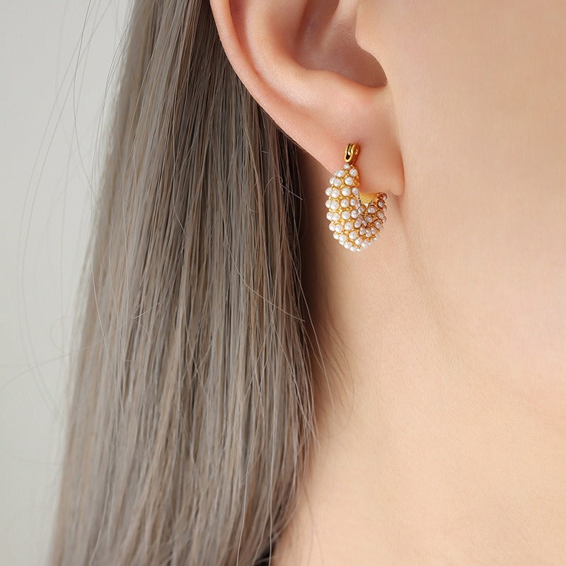 New French socialite's unique baroque style imitation pearl temperament U-shaped earrings and earrings