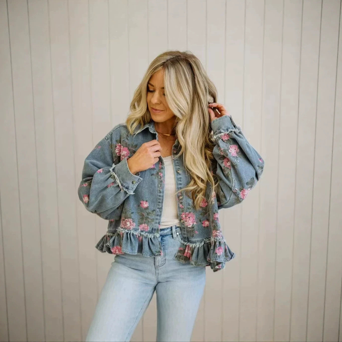 New Style Retro Washed Denim Jacket with Floral Print Loose Fashion Long Sleeve Shirt for Women