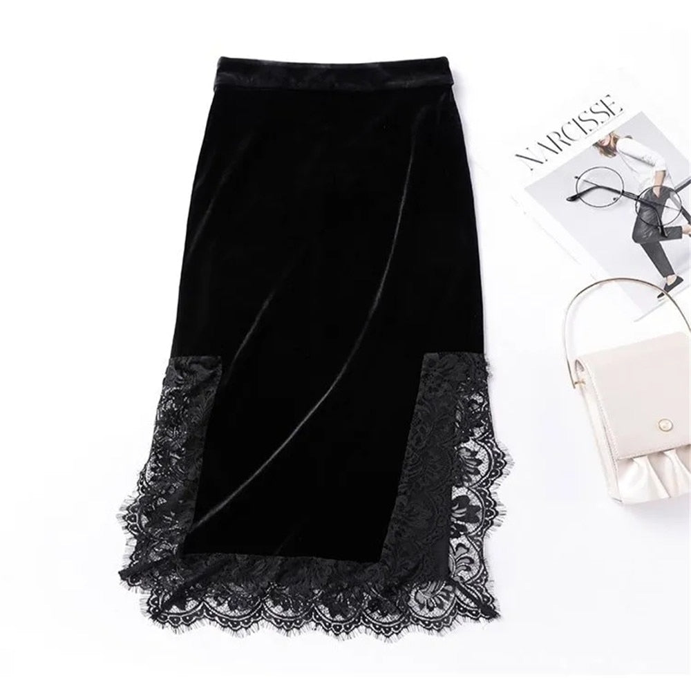 Goth Vintage Black Long Skirt Aesthetic Elegant Lace Patchwork Velvet Skirt Gothic Sexy Side Split Hight Wait Slit Party Skirt