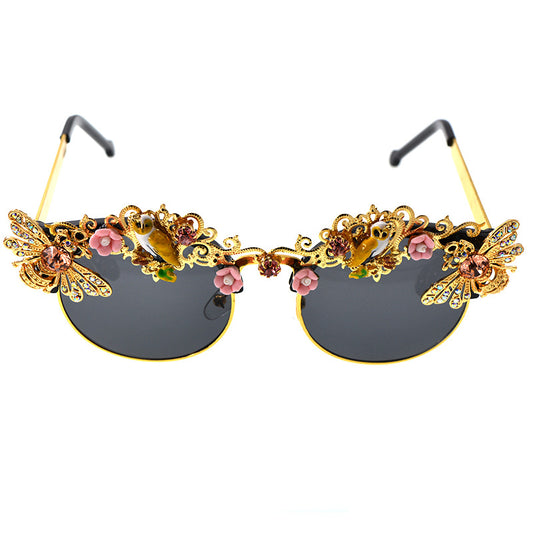 POETICALLY ME Fashionable and Elegant Classical Sunglasses, Artistic Pearl Inlaid Sunglasses, Banquet Gifts, Fashionable Diamond Inlaid Sunglasses