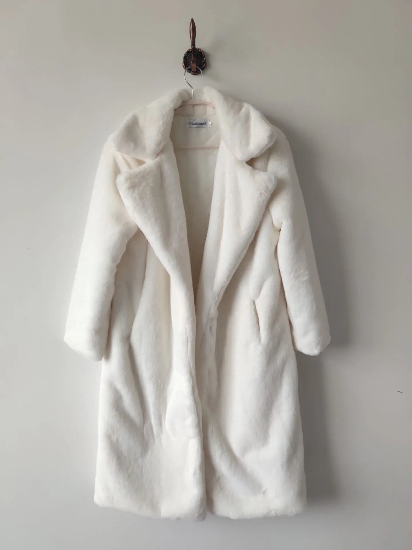 Winter Women High Quality Faux Rabbit Fur Coat Luxury Long Fur Coat Loose Lapel OverCoat Thick Warm Plus Size Female Plush Coats